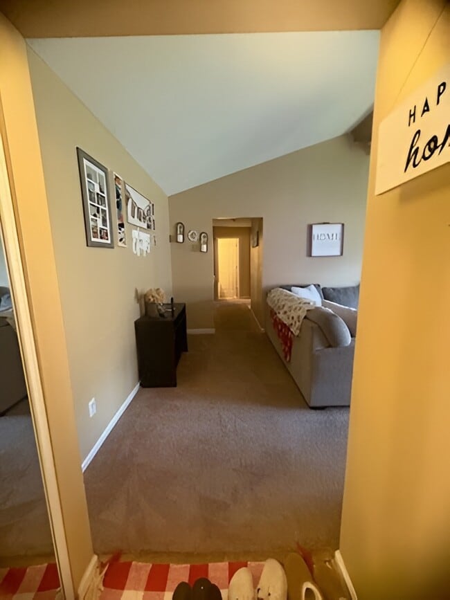 Photo - 924 Westbrooke Way Unit 7