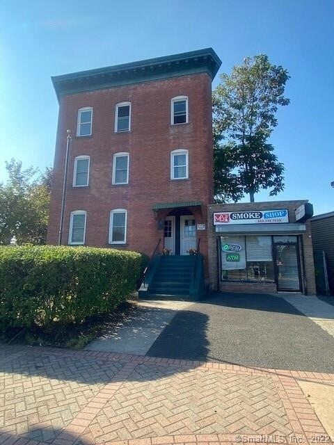 Photo - 757 Maple Ave Unit 3
