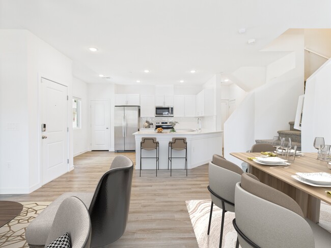 Photo - Elkhorn Pointe at Heartland