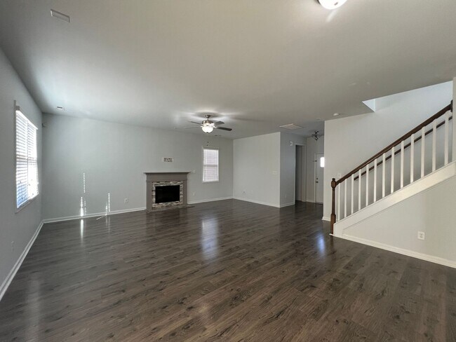 Photo - Beautiful 4 Bed 2.5 Bath Raeford Home with Fenced Yard