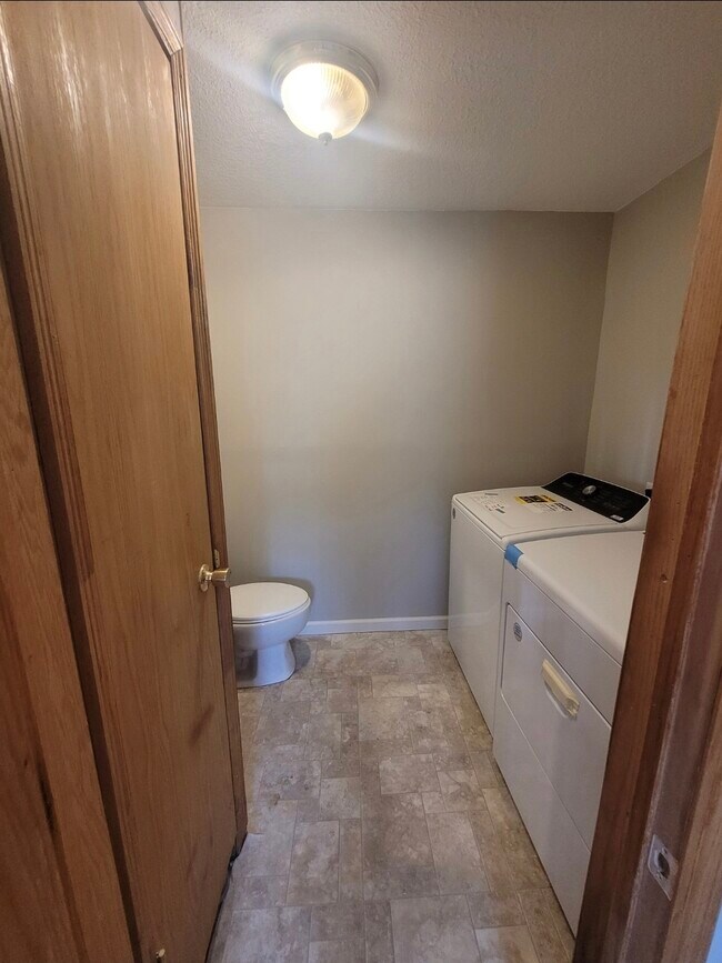 Photo - 414 Unity St