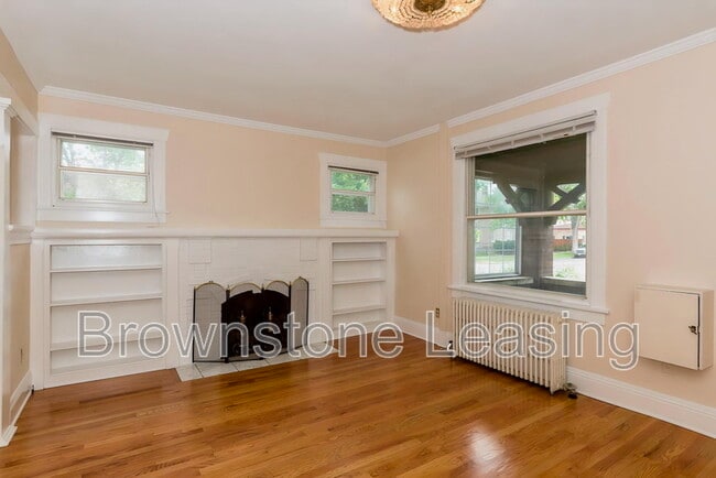 Photo - 869 Ogden St Unidad 1