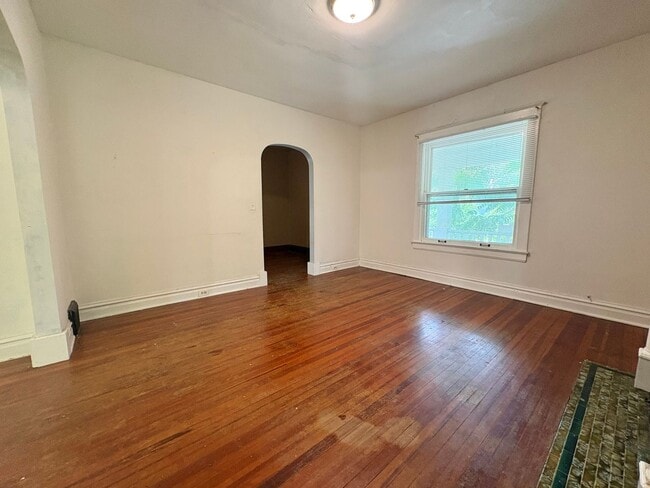Photo - 3944 Roanoke Rd Unit 3944