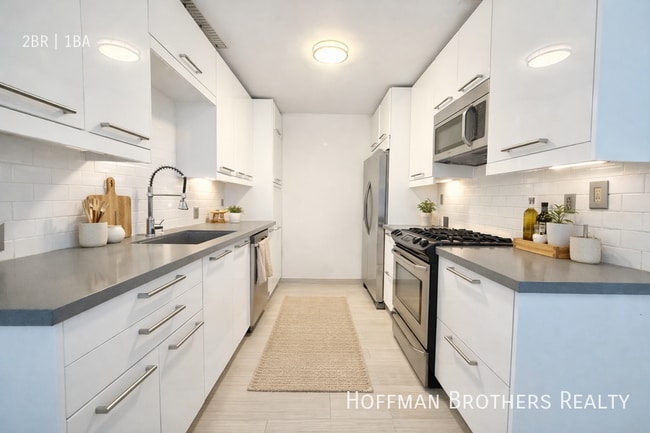 Building Photo - 617 Ocean Ave Unit D