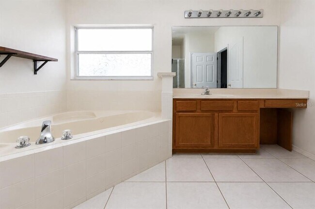 Photo - 2711 Patrician Cir