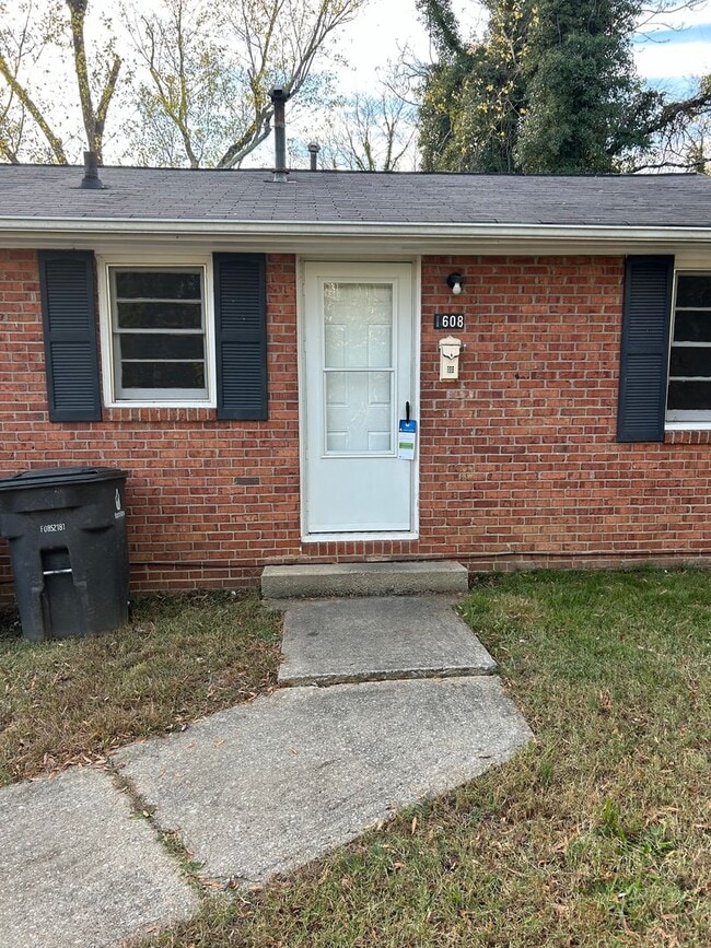 Photo - 3 Bedroom/ 1 bath Home