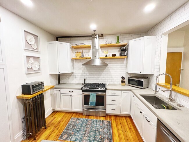 Photo - 1200 16th St