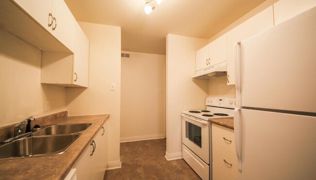 Photo - Hester & Church Street