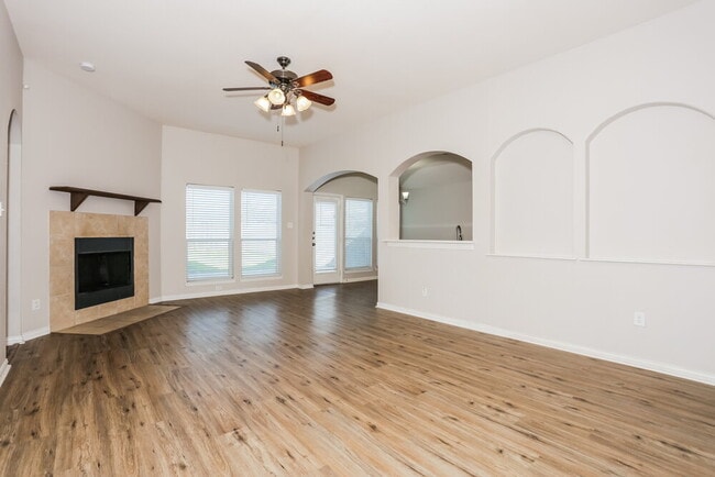 Photo - 1225 Camden Yard Dr