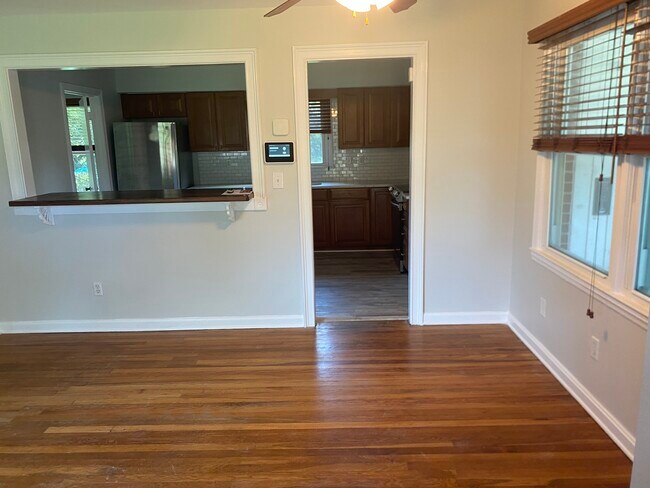 Photo - 2309 Scheper Ln House