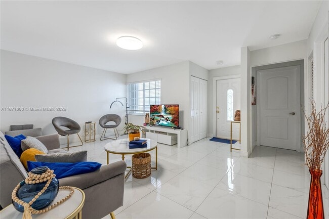 Photo - 11451 SW 5th St Unit 1