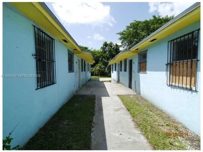 Photo - 1320 NW 5th Ave Unit 1320