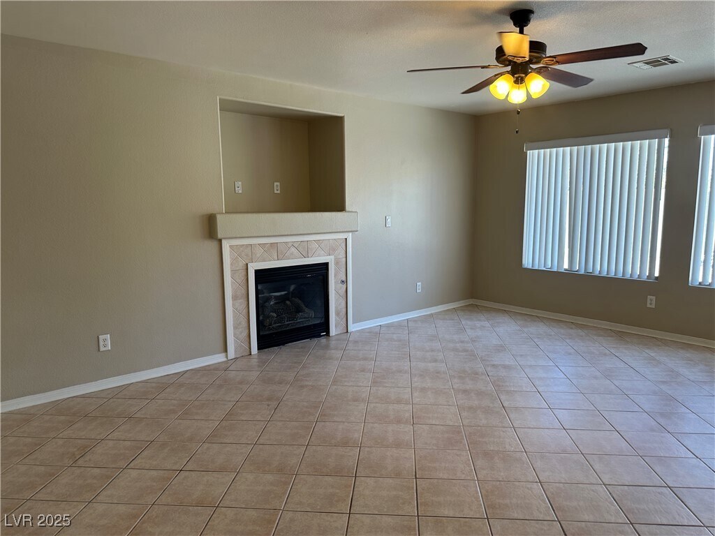 Photo - 9558 Grapeland Ave