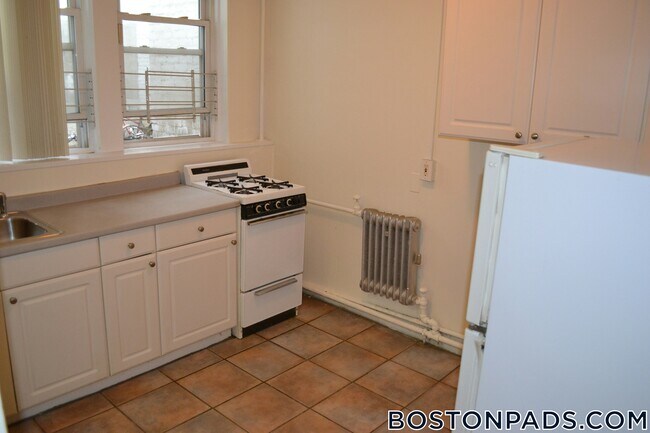 Photo - 518 Cambridge St Unidad 1