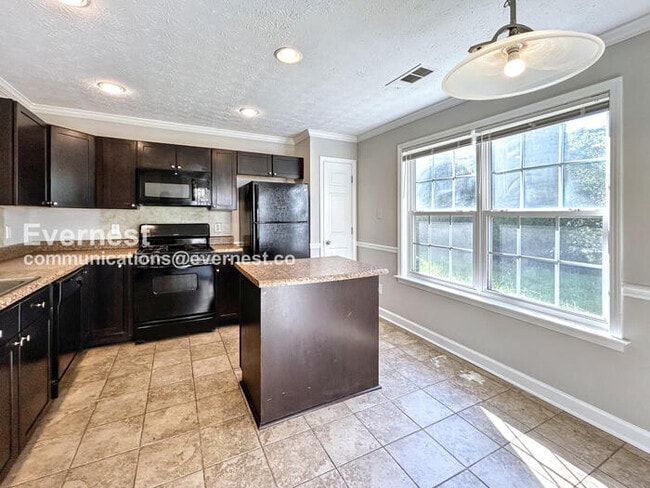 Photo - 113 Oak Grove Pl