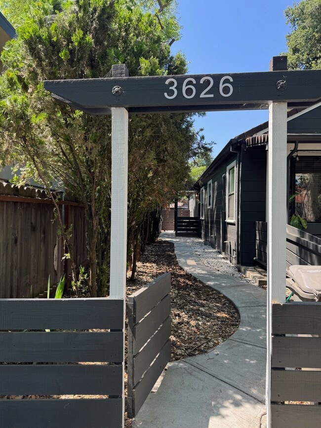 Photo - 3626 3rd Ave Unit 3626 3rd Avenue