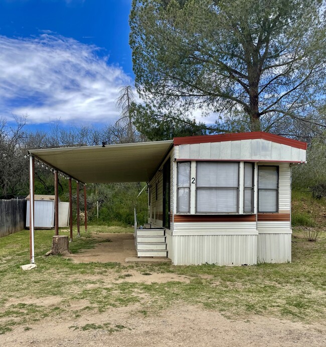 Building Photo - 1120 N Justice Dr Rental