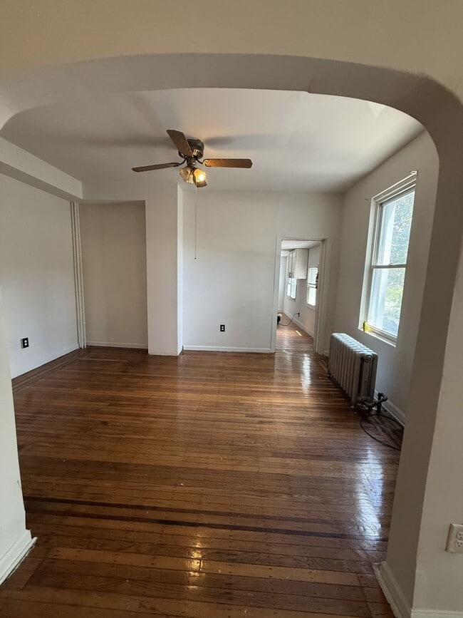 Photo - Comfortable 3BR Home Near Transportation – Available Now