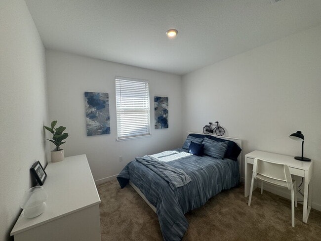 Building Photo - 3902 Firestar Way Unit Room 3 Rental