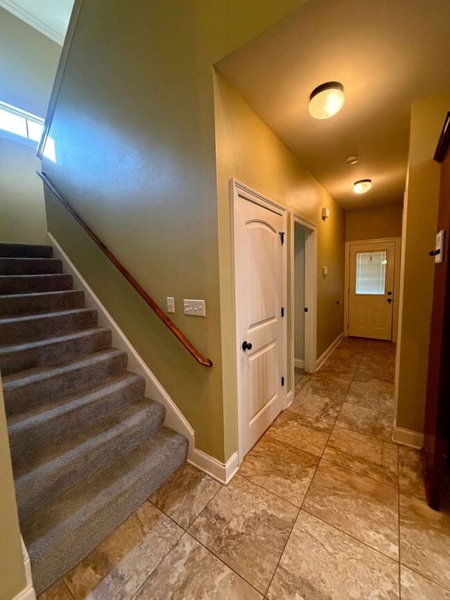 3705 Azalea Dr