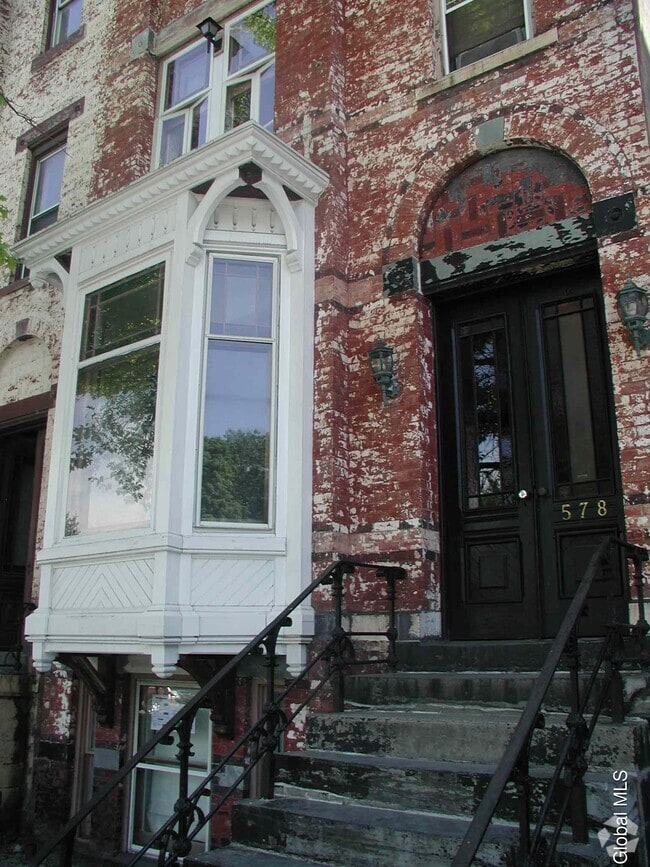 Building Photo - 578 Madison Ave Unit 3R Rental