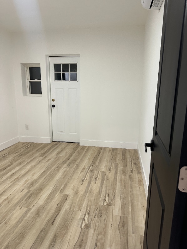 Photo - 5510 Matthews St