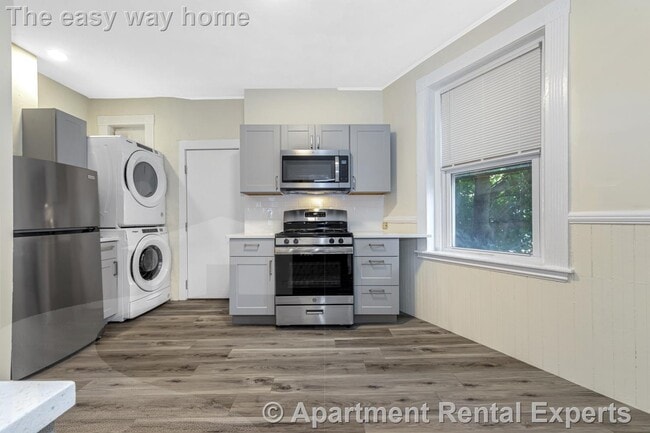 Photo - 46 Brackett St Unit #2