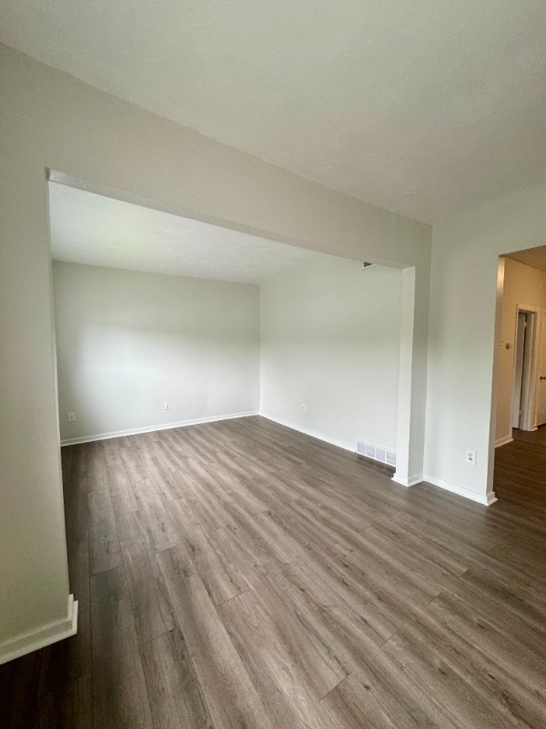 Photo - 20 River Rd Unit 301