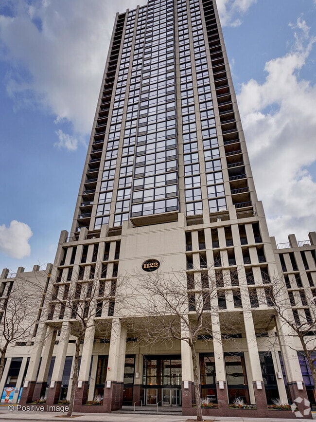 Apartments for Rent in Cook County, IL 33,778 Apartments