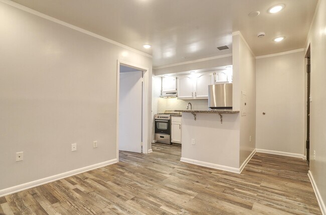 Photo - 1715 John F. Kennedy Blvd Unit 5D