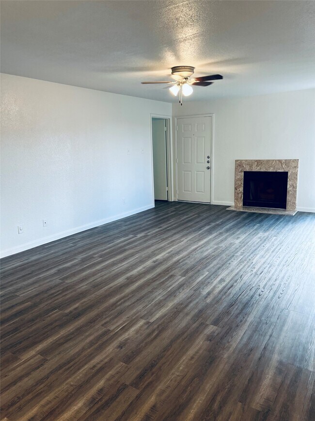 9700 Leawood Blvd Unit 1116