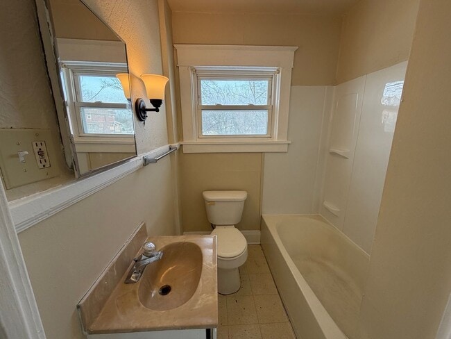 Photo - 1328 Goodyear Blvd Unit 1328 Up