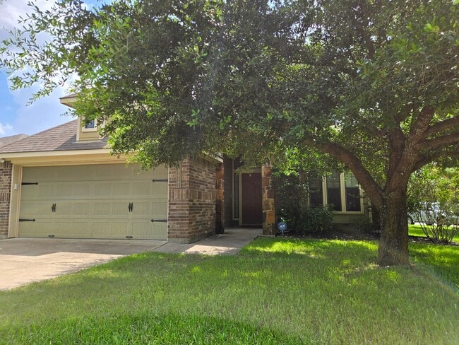 Photo - College Station - 3 bedroom / 2 bath- 2 car garage - fenced in back yard home in Creek Meadows