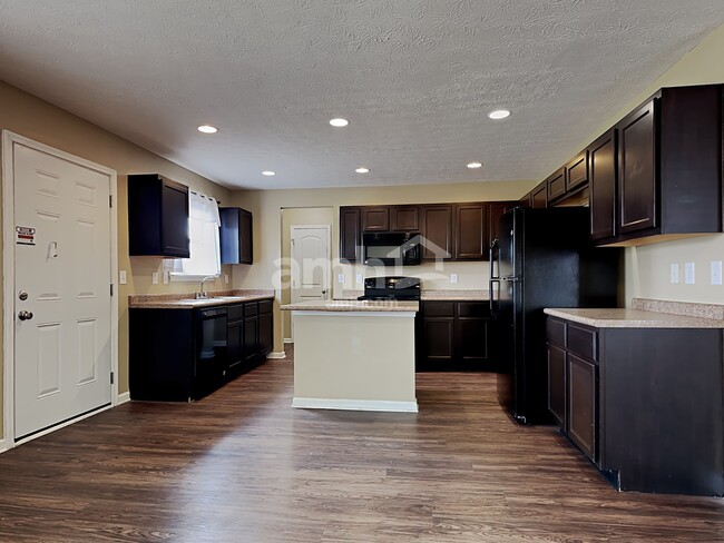 Photo - 1621 Wagner Dr