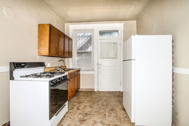 6016 Waterman Blvd Unit 2E