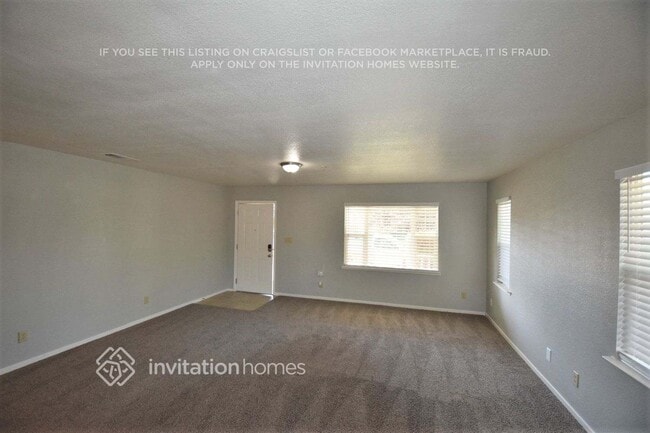 Photo - 25964 Craig St