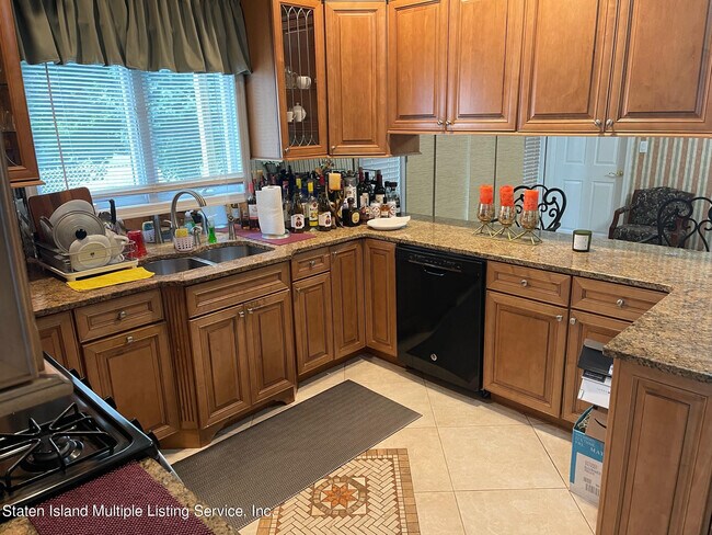 Photo - 81 Seacrest Ave