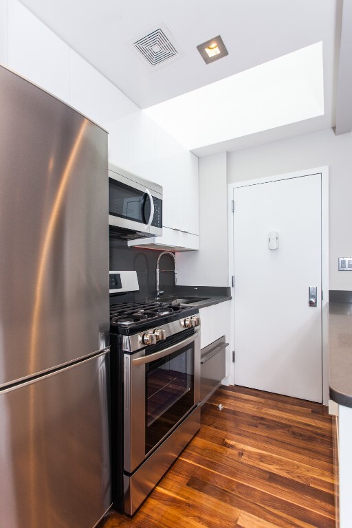 Photo - 218 Avenue A Unit 4FW