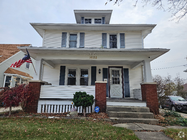 Building Photo - 1628 Schilling Ave Rental