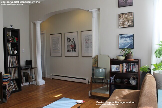 Photo - 24 Portsmouth St Apartamentos Unidad 1M