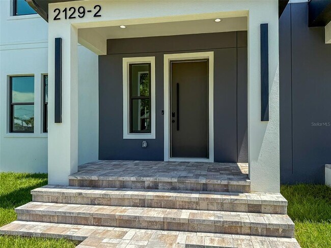 Photo - 2129 W Pine St