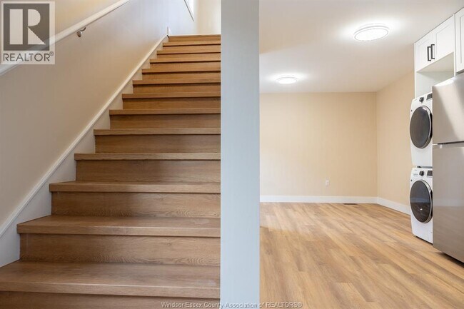 Photo - 3495 Bloomfield Rd