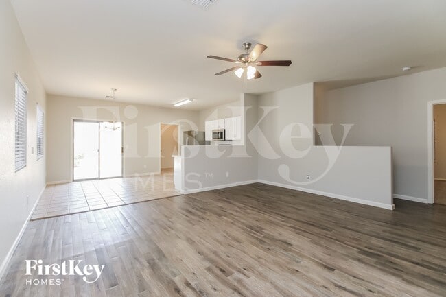 Photo - 1232 E Omega Dr