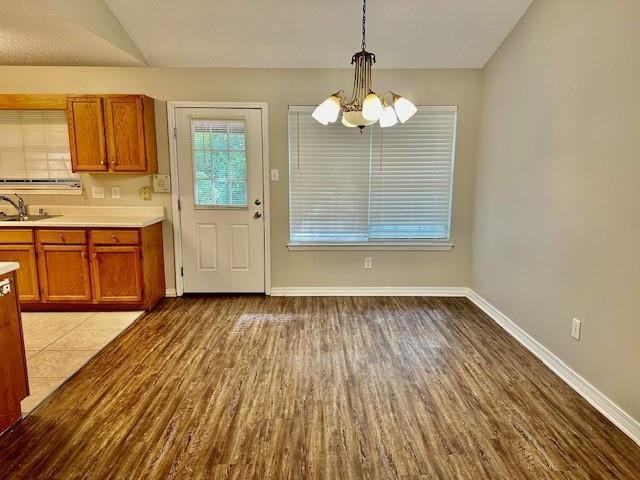 Photo - 725 Copperfield Dr E