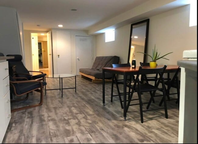 Photo - 287 Barton Av Unité Lower