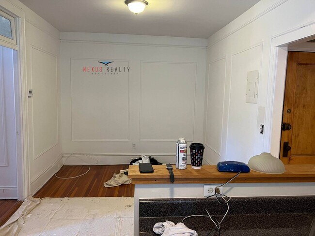 Photo - 25-66-66 42nd St