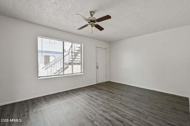 717 E Roeser Rd Unit 101