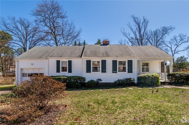 Building Photo - 911 Sabot St Rental