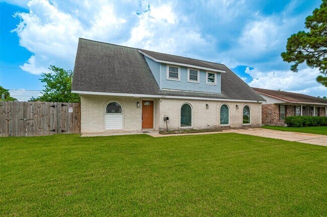 Photo - 10902 Sagevale Ln