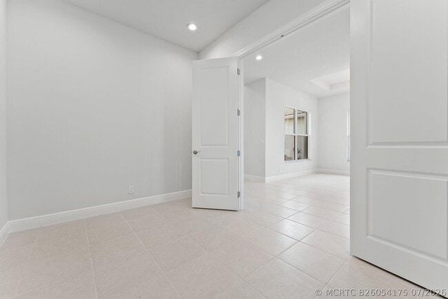 12550 Nautilus Cir